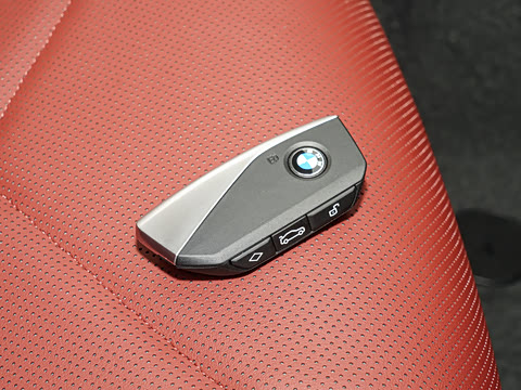 2026�� �Ŀ� xDrive 30Li ������M�˶���ҹ��װ