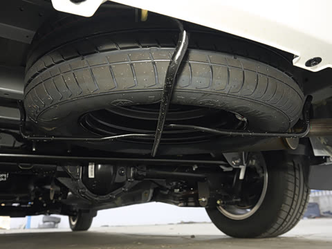 2027�� 2.0L ������ 9��