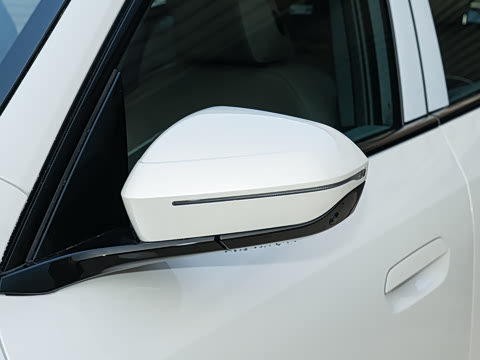 2026�� xDrive30L ������ M�˶���ҹ��װ