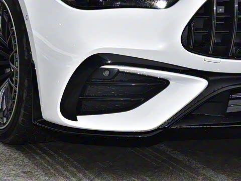 2025 Ŀ AMG CLE 53 4MATIC+ ܳ