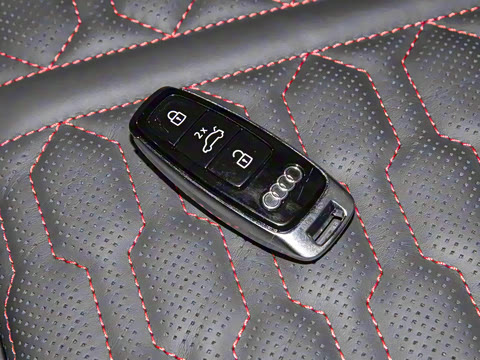 2025��  RS 6 4.0T Avant performance