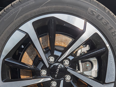 2025�� Plus 610 ������