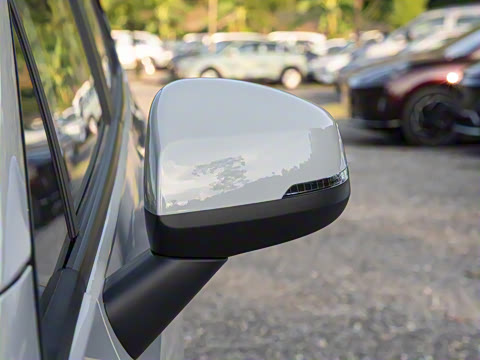 2025�� Plus 610 ������