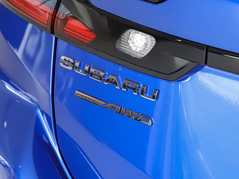 2025�� 2.4T CVT Wagon tS EyeSight