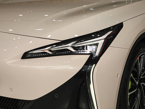 2025�� �Ŀ� 668MAX���а� 200kW