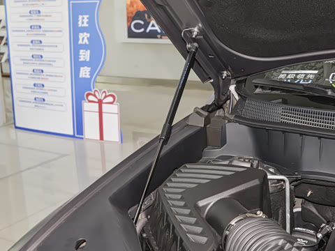 2026�� 2.0T ������