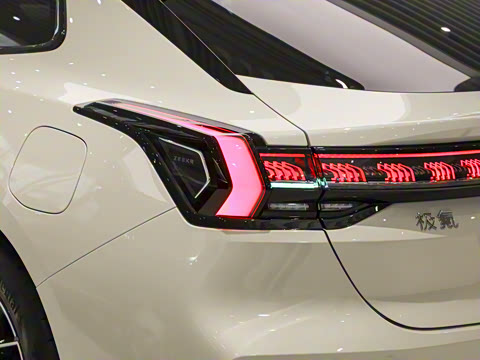 2026�� 103������  Ultra+��