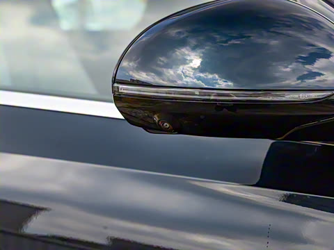 2025�� �Ŀ� E 260 L