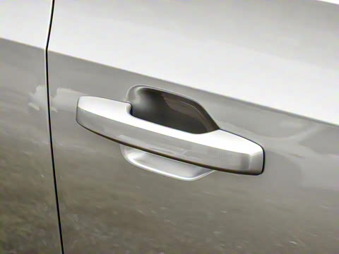 2025�� Plus 610 ������