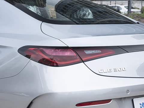 2026�� �Ŀ� CLE 300 4MATIC �����ͽ��ܳ�