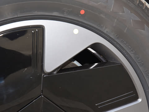 2026�� ���� 602 Max �콢��