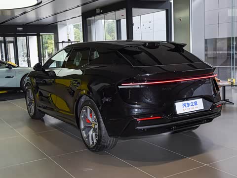 2026�� 600 SE 5��