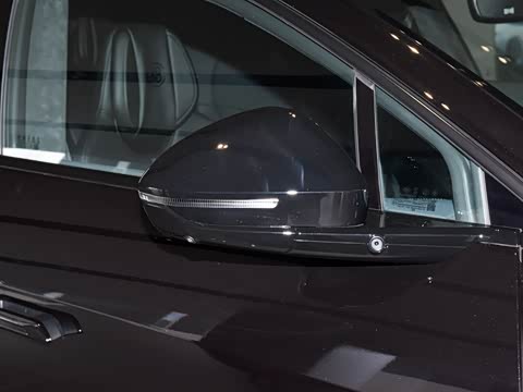 2026�� 600 SE 5��