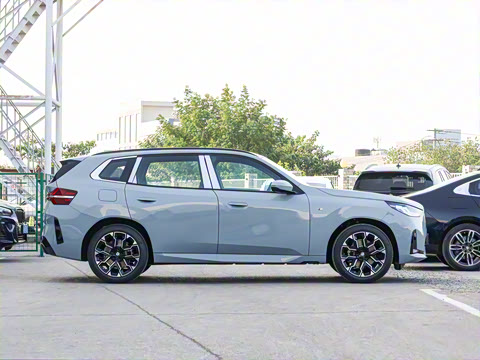 2025�� xDrive30L ������ M�˶���ҹ��װ