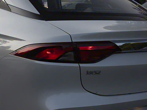 2026�� �� ���е�ض��İ�