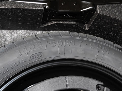 2026�� 2.0T Trophy+ �����˶���