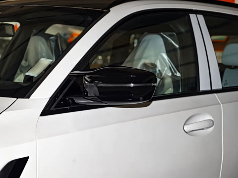 2026�� M3���а� M xDrive ������