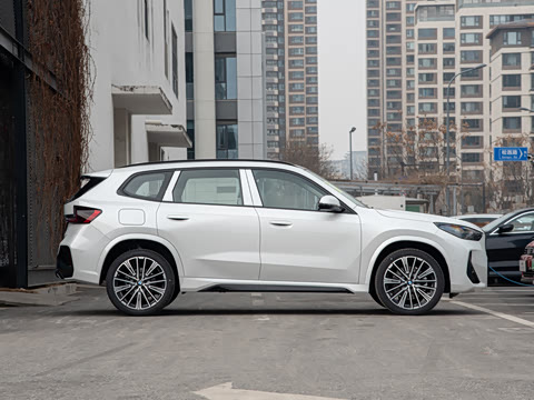 2026�� xDrive25Li M�˶���ҹ��װ