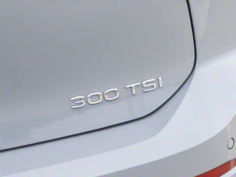 2026�� 300TSI R-Line