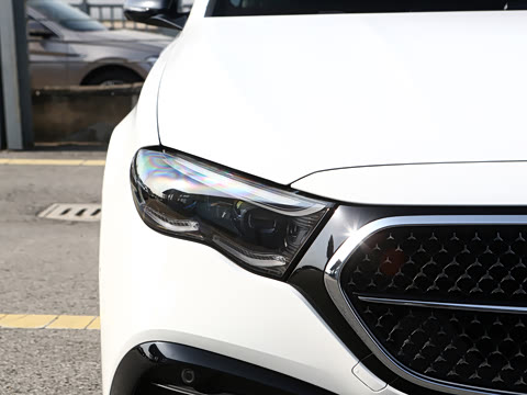 2026�� E 300 ʱ�����˶���