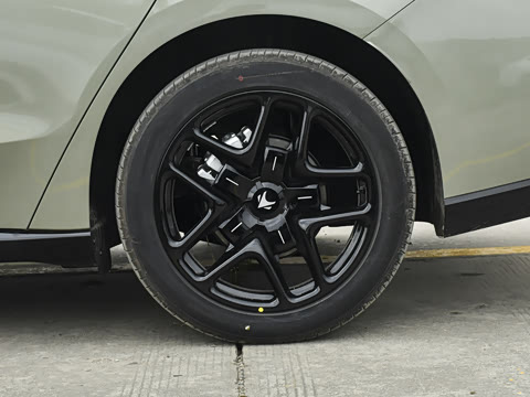 2026�� 535 MAX+�����
