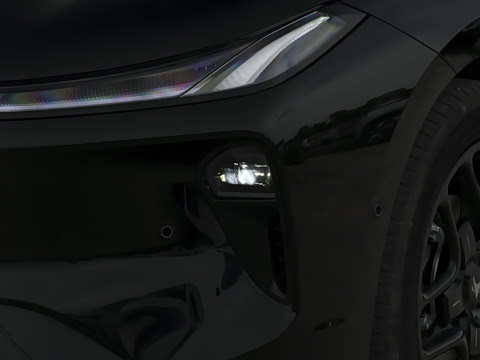 2026�� 535 MAX�����