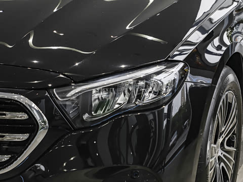 2026�� �Ŀ� E 260 L