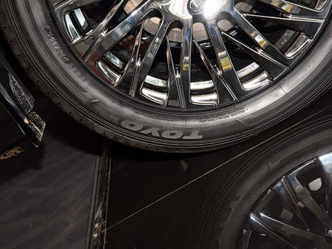 2026�� ����KL900˫ƴ