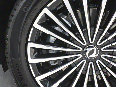 2025�� 185KM�����