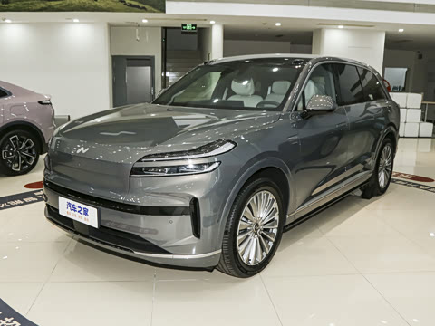 2025�� Max ������