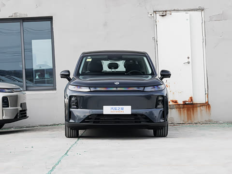 2027�� 660������