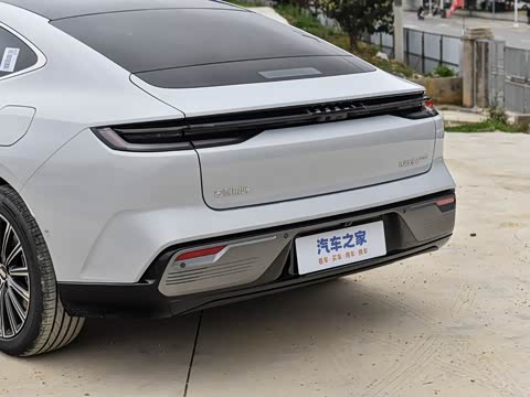 2026�� 225km EM-i Զ�����ǺӰ�