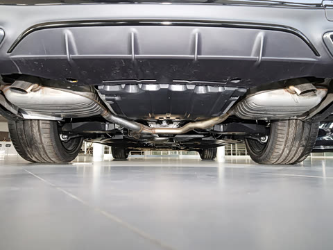 2026�� E 300 �������˶���