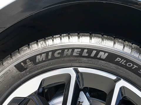 2026�� ���� 1704 Max �콢��