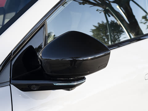 2026�� ���� 1704 Max �콢��