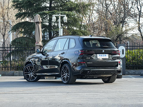 2026�� xDrive 40Li ������M�˶���ҹ��װ