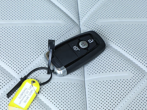 2027�� 2.3T EcoBoost ���� 6��