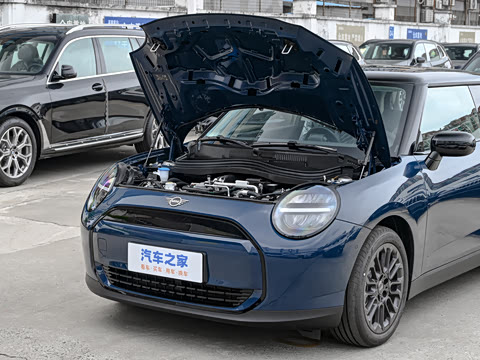 2026�� 466km COOPER E ������