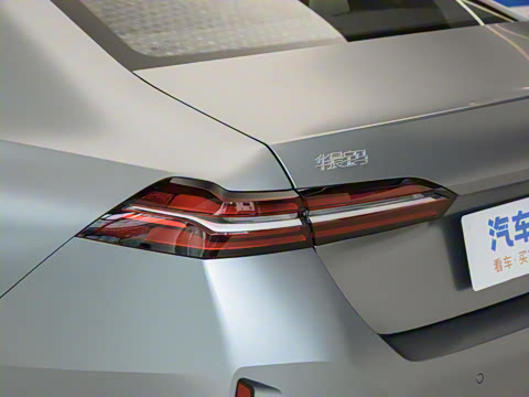 2025�� 525Li M�˶���װ