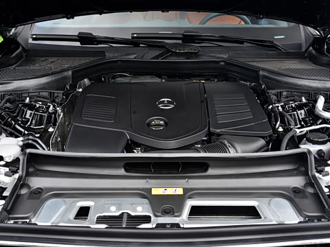 2026�� �Ŀ� GLC 260 L 4MATIC �����