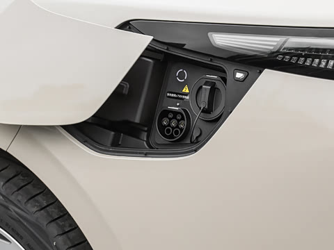 2027�� ���� 860 Max�����״��