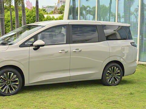 2025�� ���� 500km ������