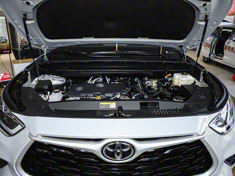 2026�� 2.5L���ܵ��˫������������ 7��