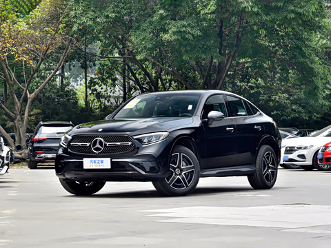 2026�� �Ŀ� GLC 260 4MATIC ����SUV