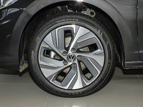 2025�� �Ŀ� 200TSI DSG����PRO��