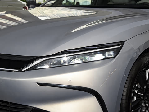2026�� EV �Ǽݰ� 705KM����������