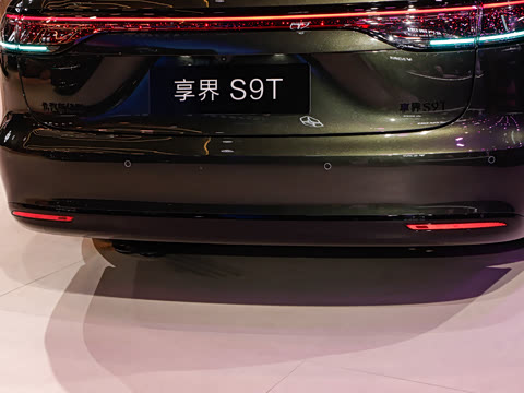 2025�� ���� Ultra�������� (896�߼����״