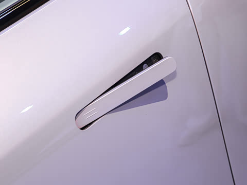 2026�� ���� 725 Max �콢��