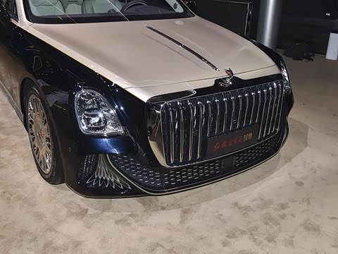 2026�� 4.0T V8��