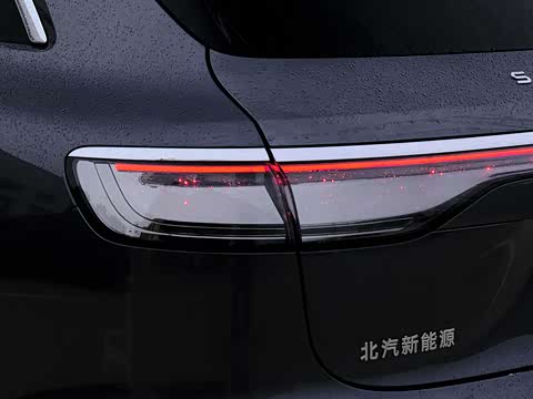 2025�� ���� Ultra��������